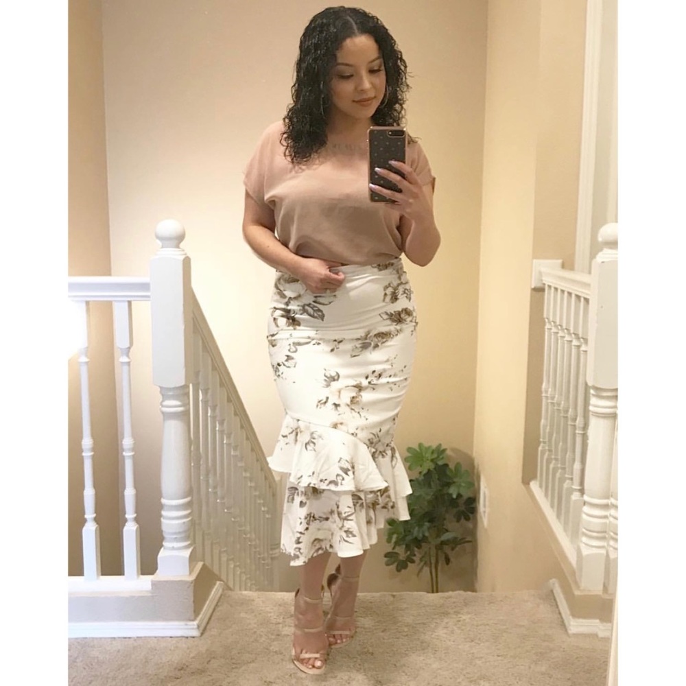 Charlotte Russe Flower Print Pencil Skirt